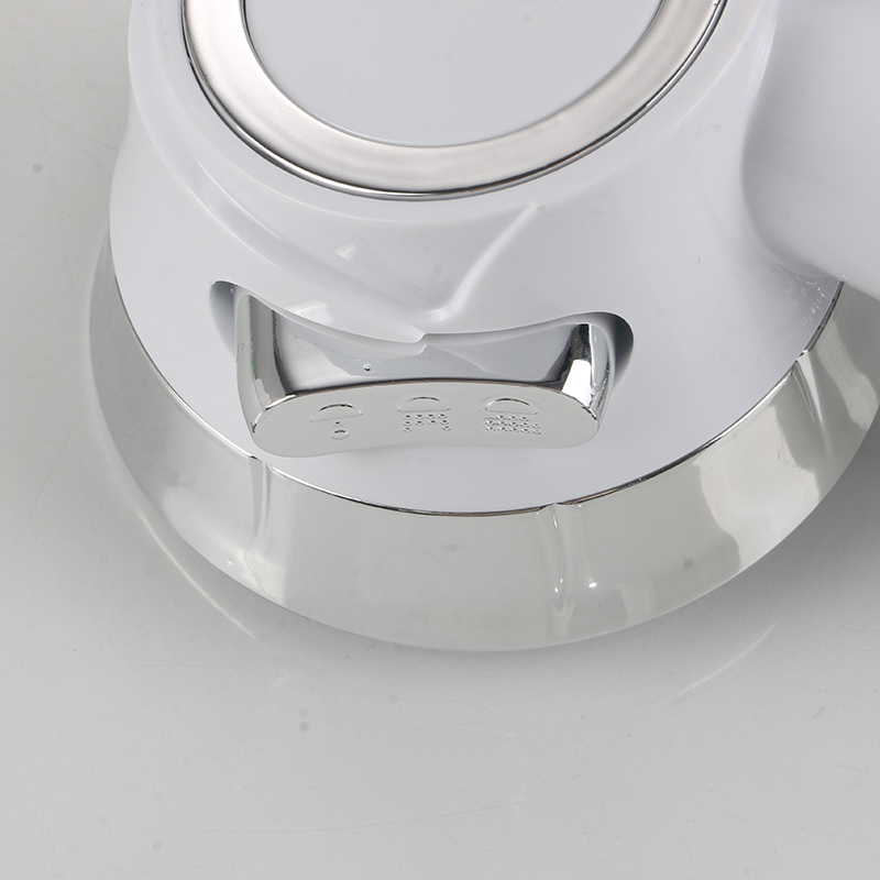 Flow white showerhead