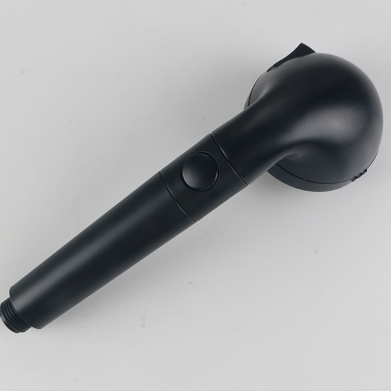 Japanese black showerhead